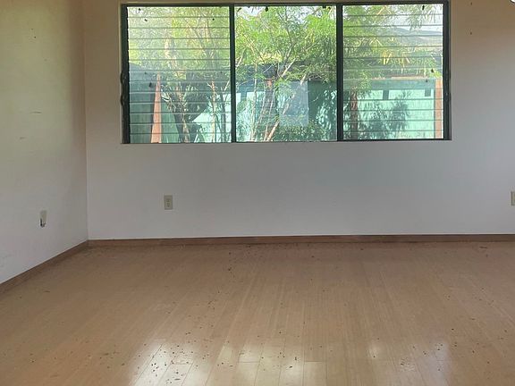 4th image of 315 Onioni Dr