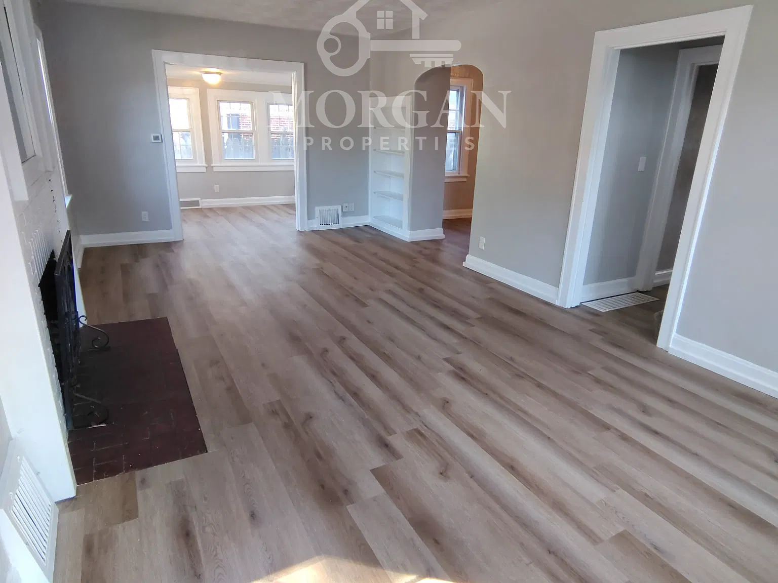1315 E 8TH ST - - — Photo 3