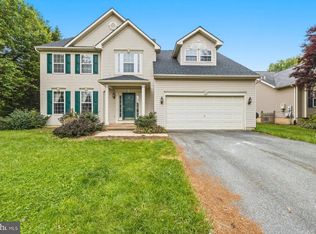 100 Crossing Pointe Ct, Frederick, MD 21702