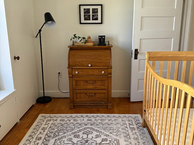 319 Harrison St — Photo 4