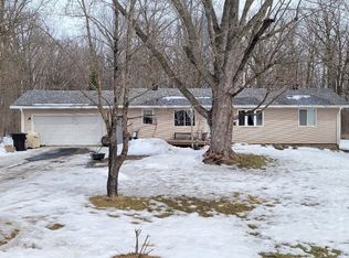 33135 Shady Oak Trl, Shafer, MN 55074