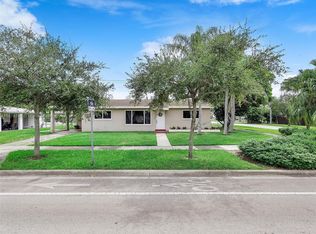 9490 Caribbean Blvd, Cutler Bay, FL 33189