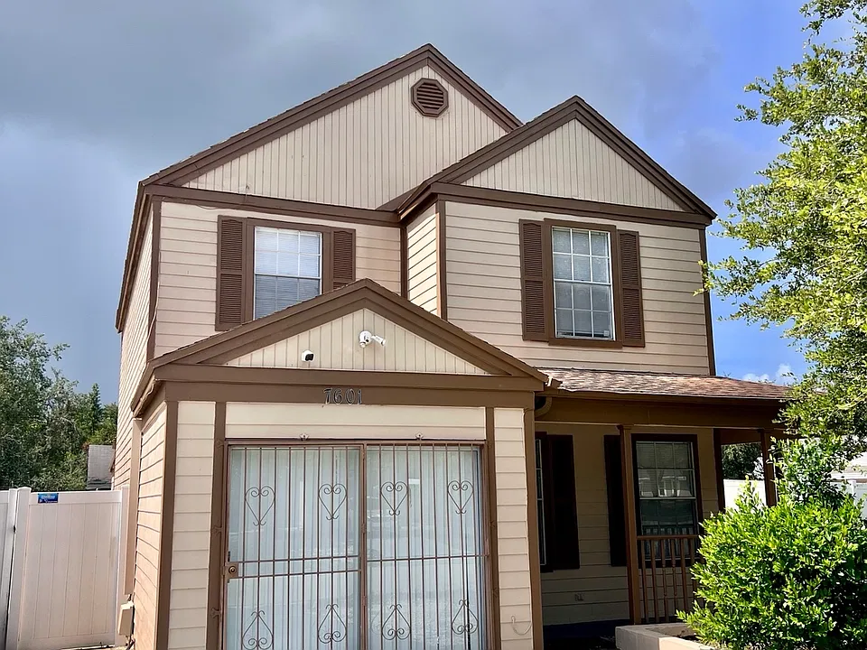 7601 Willow Park Dr