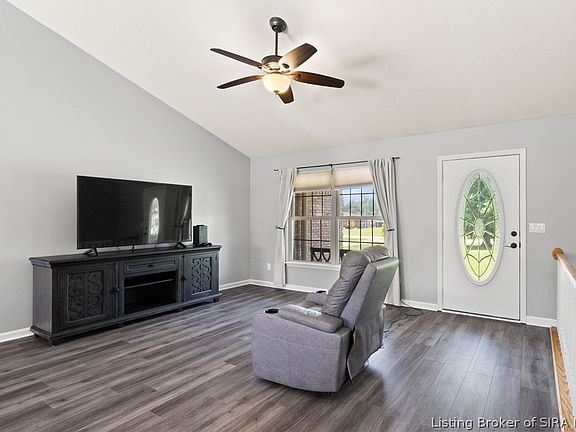 4th image of 4006 Weber Lane