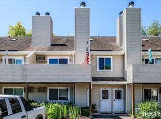 Lakewood, Danbury, CT 06811