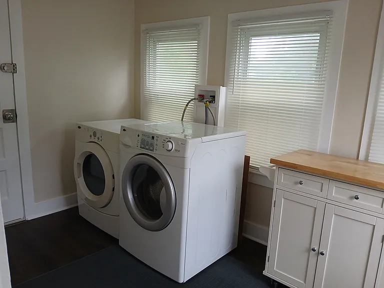 845 W Berwick St #A — Photo 10