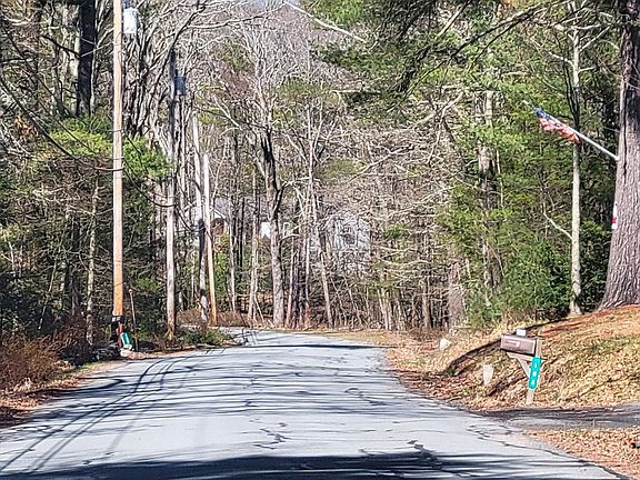 4th image of 112 Wilson Rd