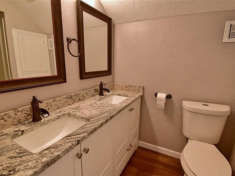 4912 SE Hardin Ave — Photo 6