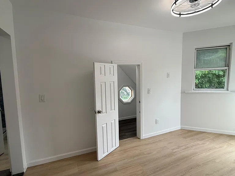 12 Cedar Pl #2 — Photo 1