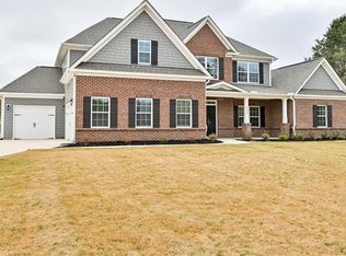 1127 Cherokee Rd, Pelzer, SC 29669