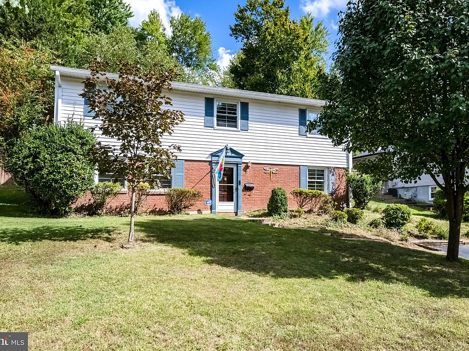 1st image of 4610 Tipton Ln