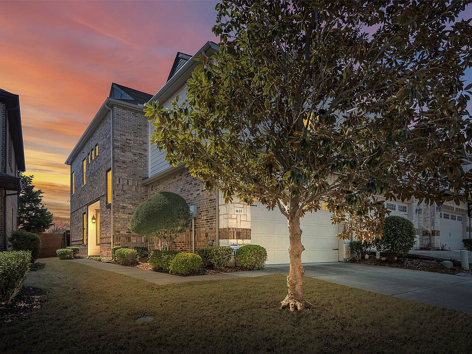 1st image of 1635 Southwestern Dr