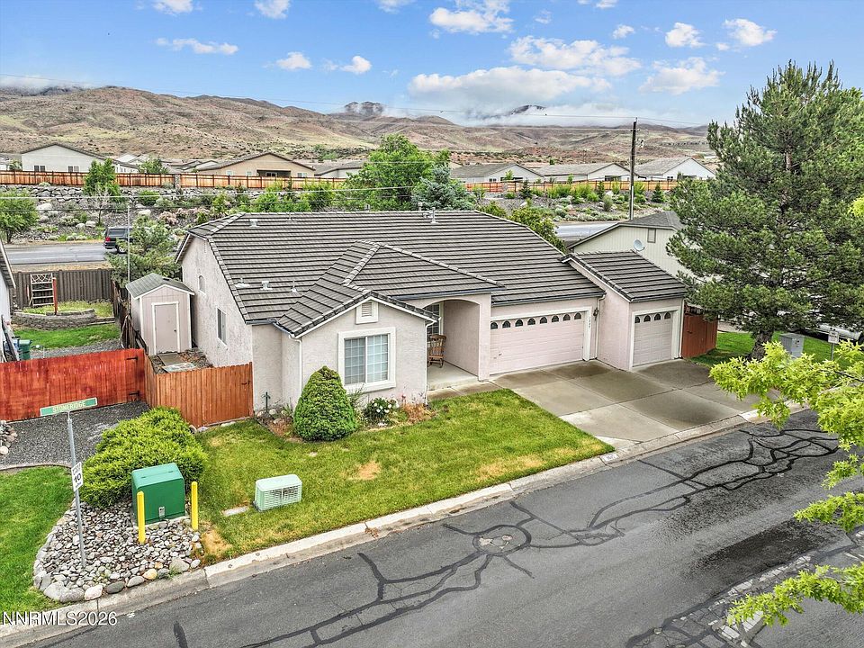 1st image of 1845 Stoneridge Dr