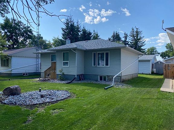 3rd image of 5026 E 47th St