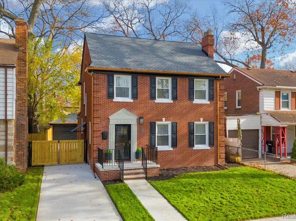 18660 Pinehurst St, Detroit, MI 48221