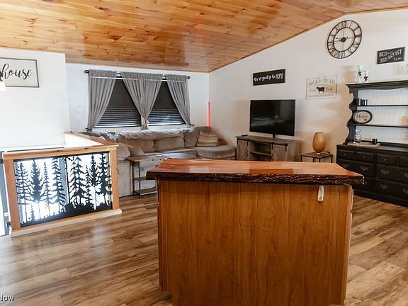 5th image of 602 W Fernwood Dr