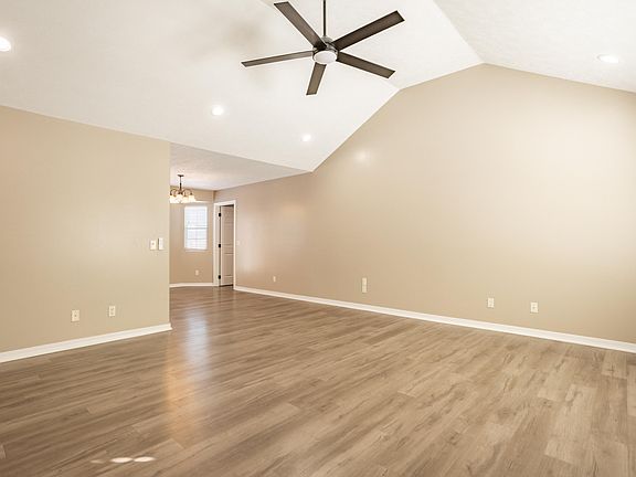 2nd image of 2321 E Lee Street