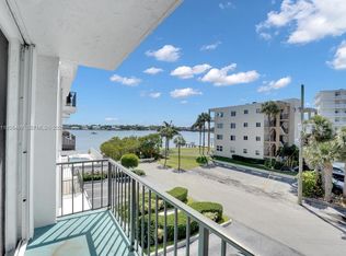 Croton Harbor Condo, Lantana, FL 33462
