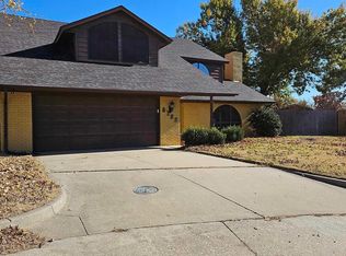 6300 Bingham Ct, Oklahoma City, OK 73132