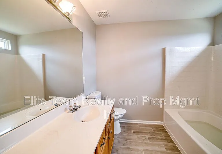 2035 Speedwell Ct — Photo 23