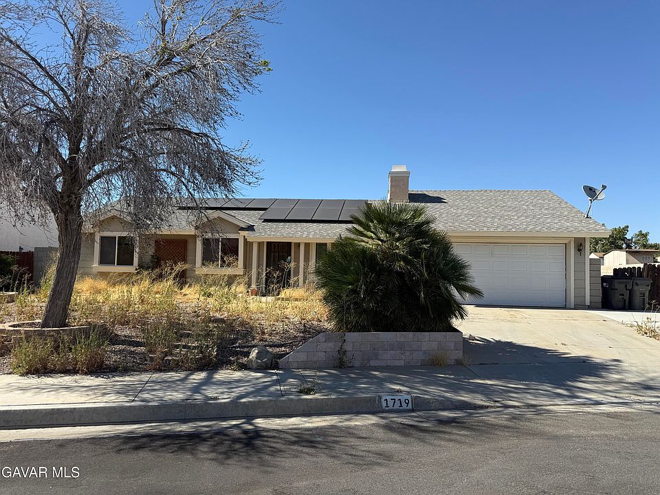 1st image of 1719 Hitchcock Pl