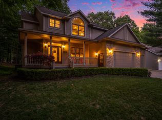 4124 Dunes Pkwy, Norton Shores, MI