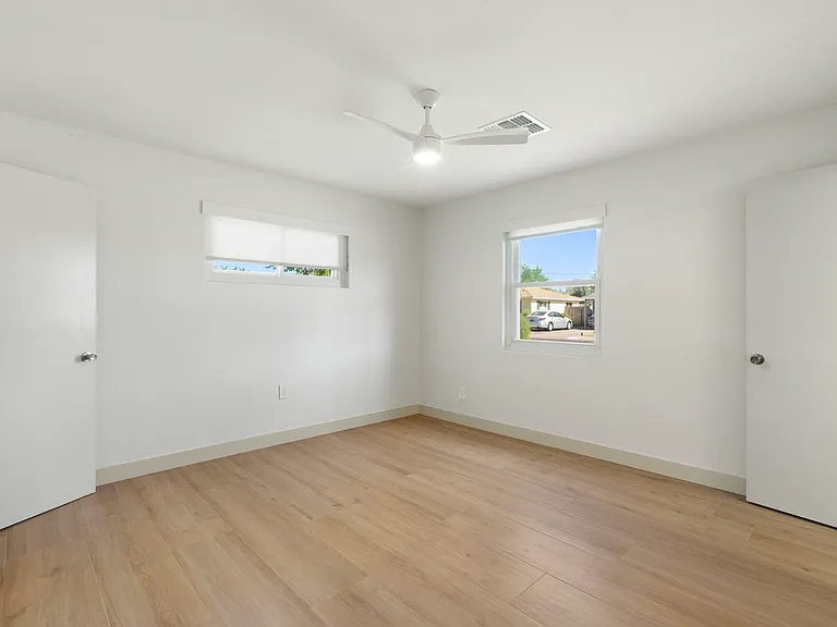 Primary suite