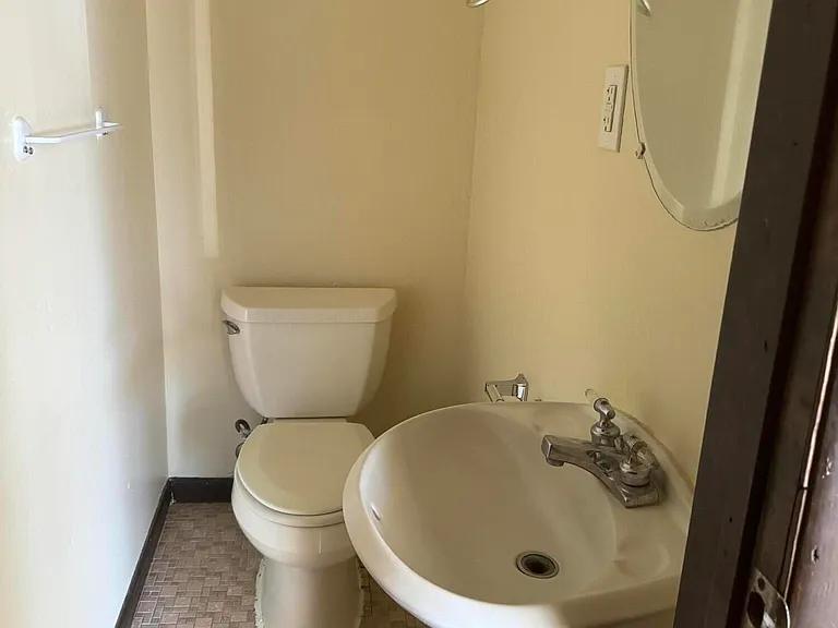2103 Rutherford Ave #2 — Photo 6
