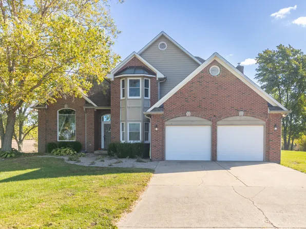 10686 N Division Rd, Fountaintown, IN 46130