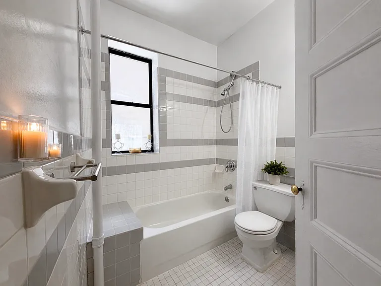 210 W 94th St #3E — Photo 14