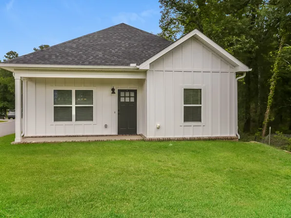 16220 Lamarche Dr, Little Rock, AR 72223