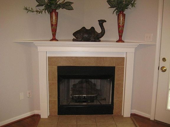 5th image of 2113 Drummond Dr