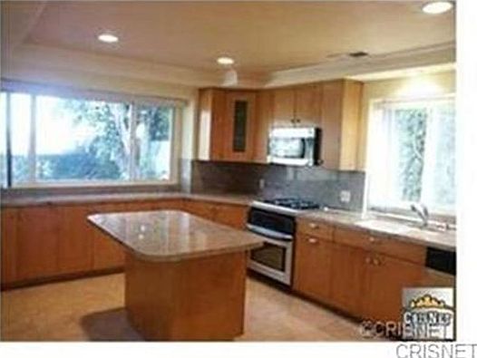 2nd image of 15536 Briarwood Dr