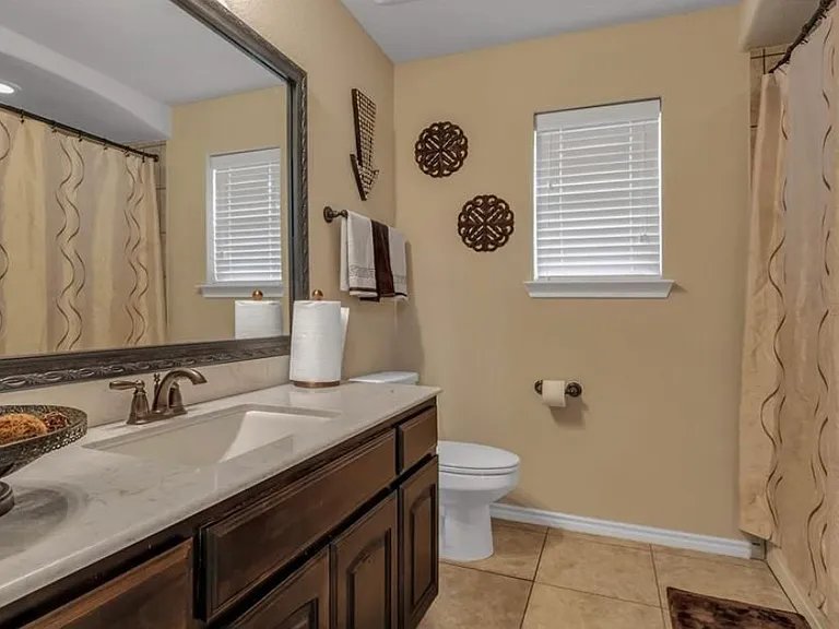 1410 Majestic Meadows Dr — Photo 24