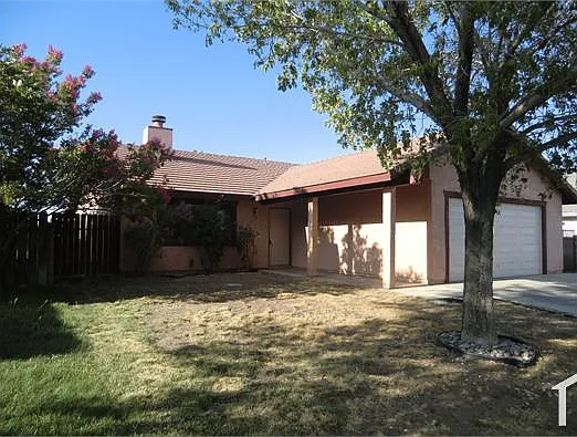 3 bed, 1500 sqft, $2,650 — Photo 2