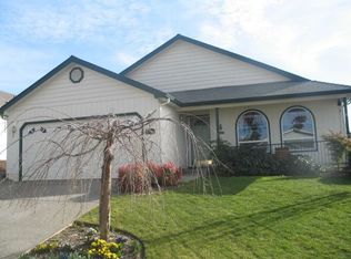 201 Independence Dr, Grants Pass, OR 97527