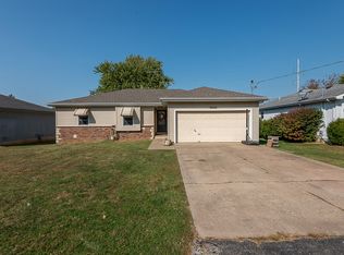 4025 W Young St, Springfield, MO 65803