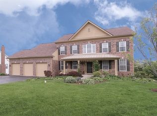 6 Forest View Dr, Hawthorn Woods, IL 60047