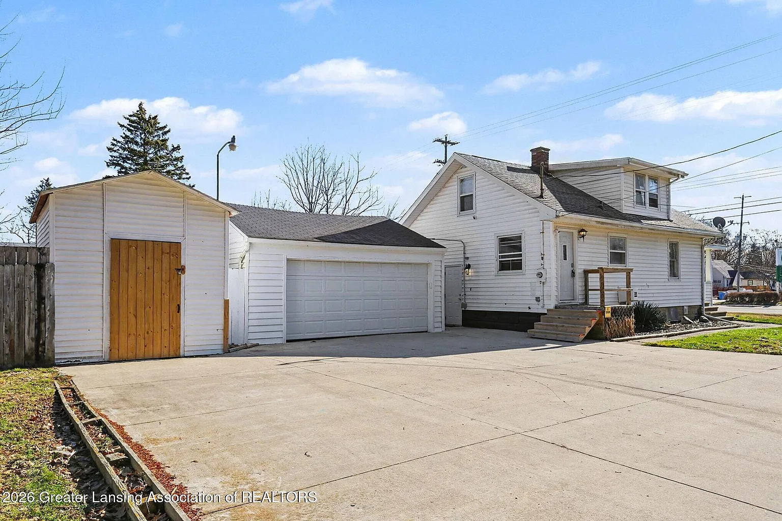 5838 S Martin Luther King Junior Blvd photo 1