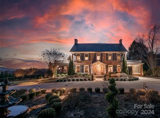 345 Midland Dr, Asheville, NC 28804