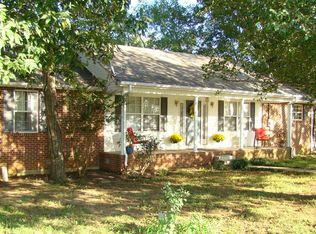 109 Creekside Ln, Chapel Hill, TN 37034