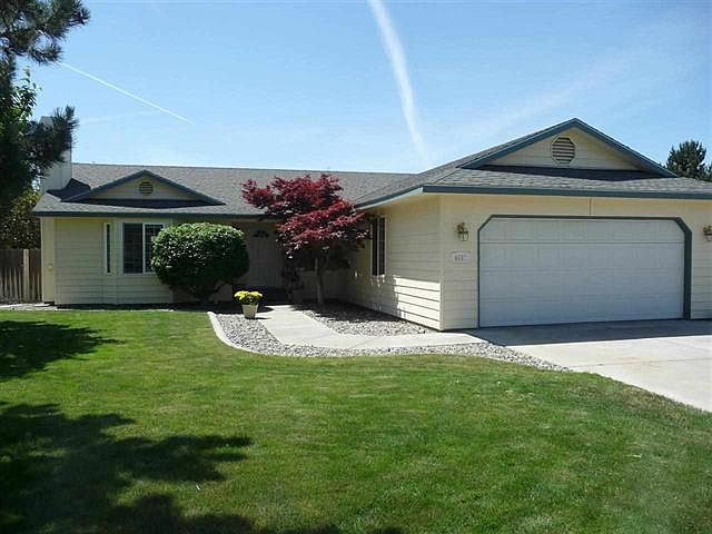 1st image of 4607 Kendall Way