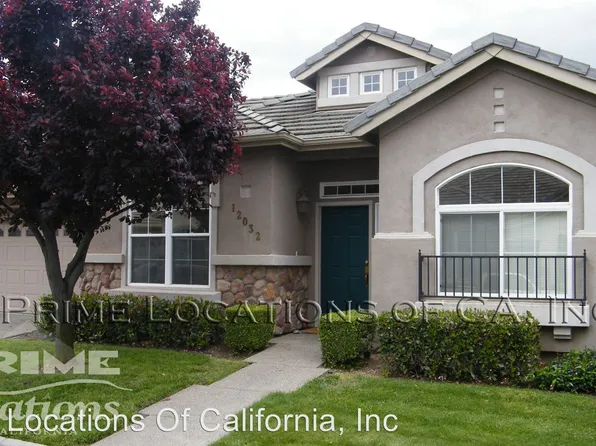 12032 Gold Pointe Ln, Gold River, CA 95670