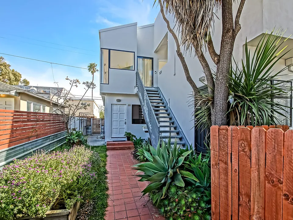 522 Grand Blvd