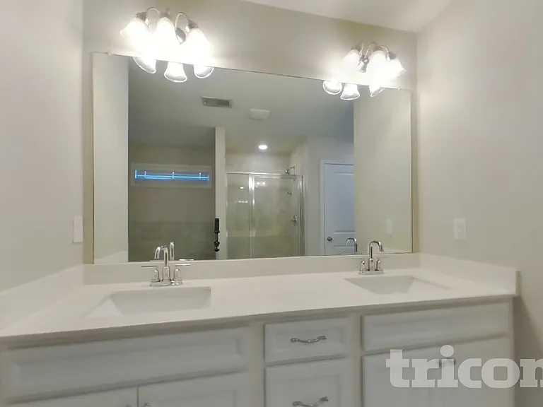 83 Leyland Ct — Photo 7