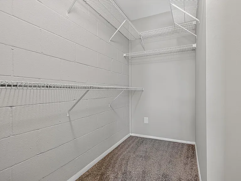 15-Woodlands-15_1x1 Cypress Reno