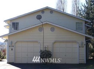 6727-6729 NE 187th St, Kenmore, WA 98028