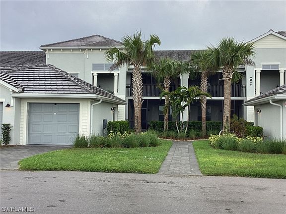 2nd image of 6082 National Blvd #122