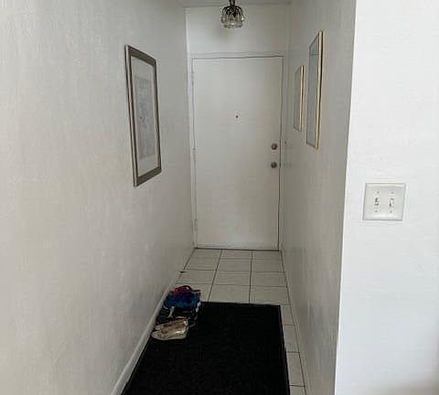 4th image of 3220 NE 10th Street #10