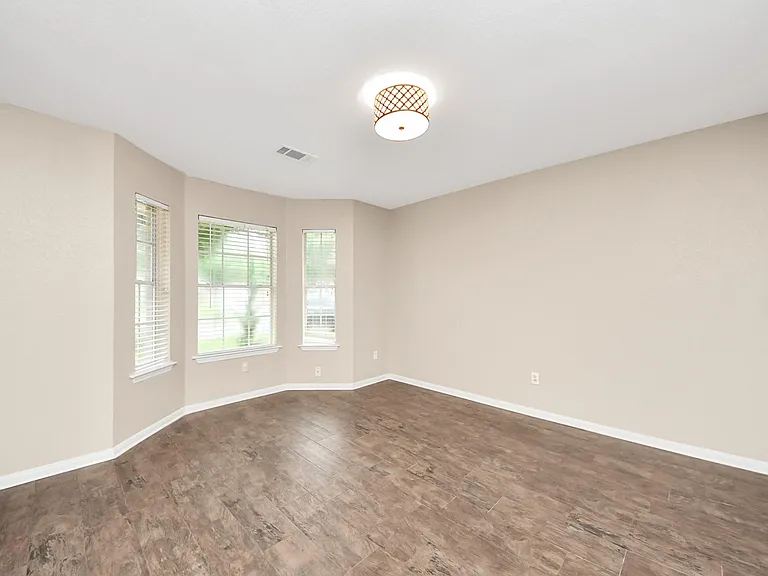 14610 Hazy Ridge Ln — Photo 9